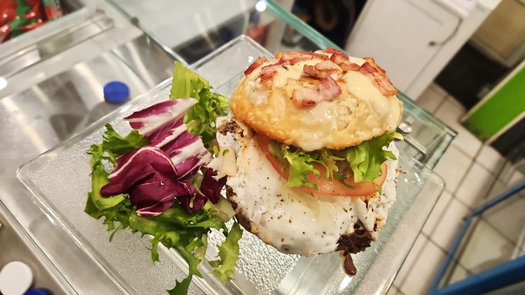 Burger petit délire perso par Pizz Express
